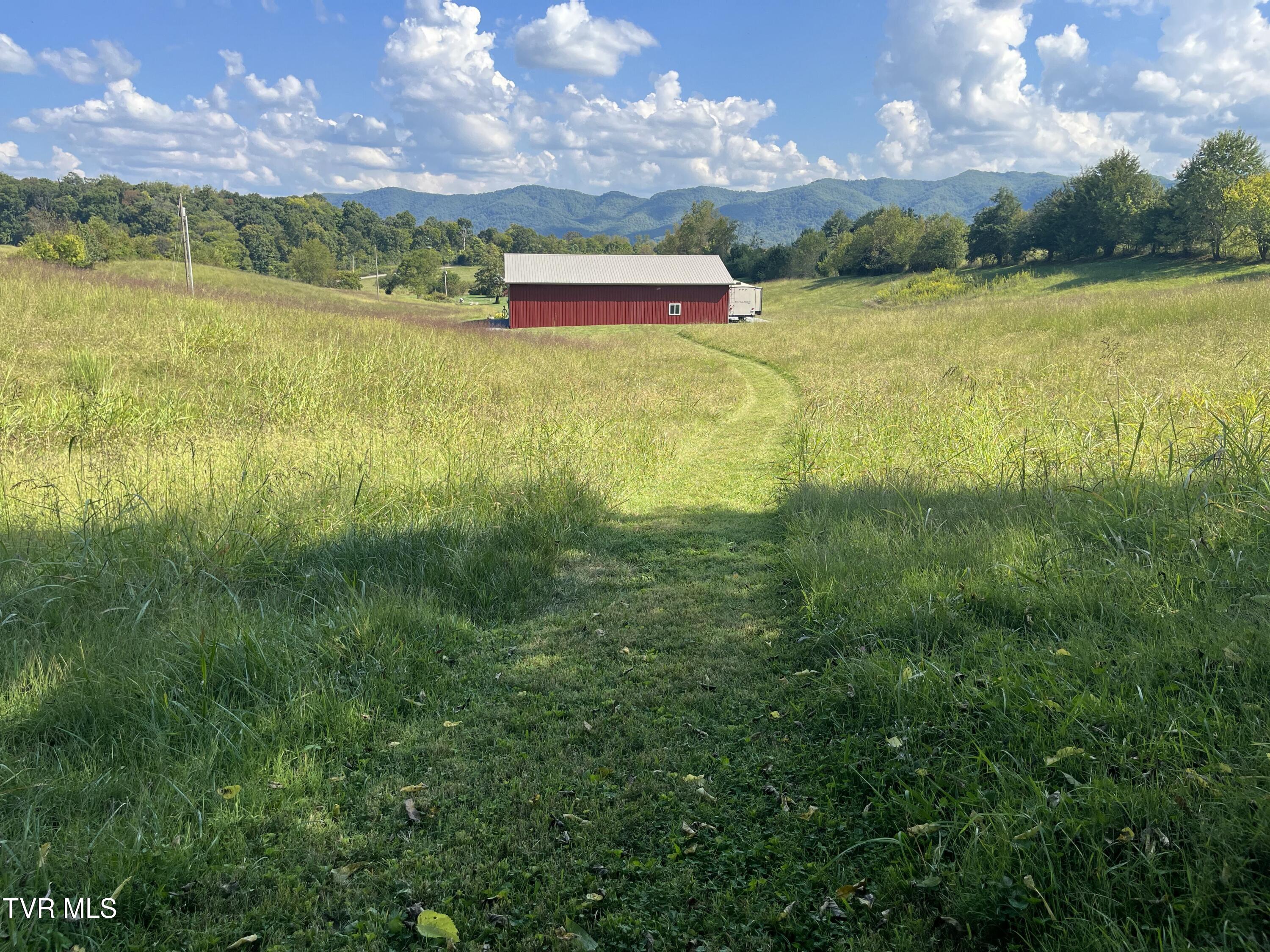 269 Oklahoma Road Telford, TN 37690 - Photo 15 of 46 269 Oklahoma Rd View of back of barndo