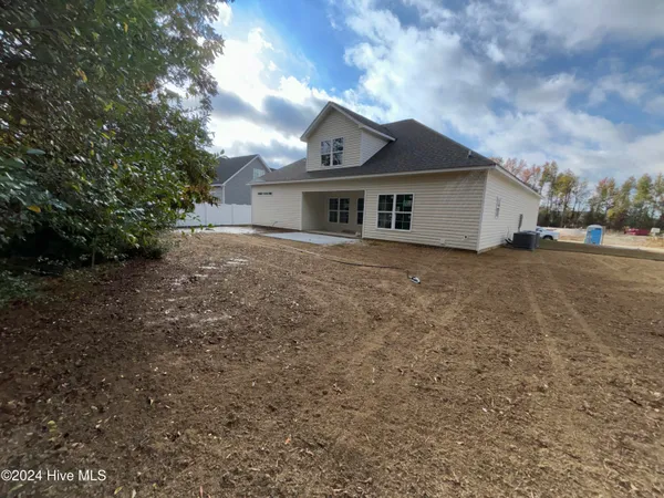 $439,500 | 3258 School Vw Drive, Farmville, NC 27828