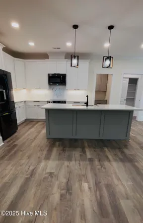 $439,500 | 3258 School Vw Drive, Farmville, NC 27828