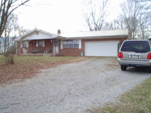 502 Greenbriar Road Sweetwater, TN 37874 - Photo 1 of 1 Primary Photo