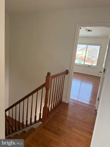 $2,600 | 16918 Toms River Loop, Dumfries, VA 22026