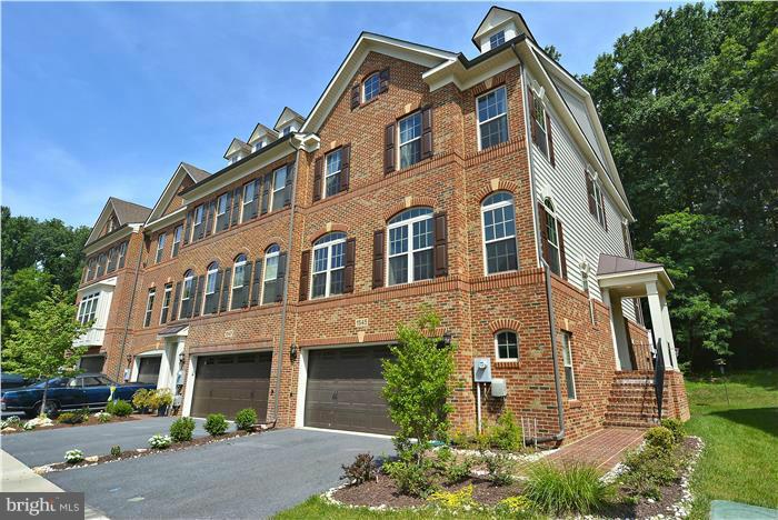 1545 Rabbit Hollow Place Silver Spring, MD 20906 - Photo 1 of 28 Brick front end unit w/2 car gar