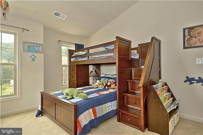 1545 Rabbit Hollow Place Silver Spring, MD 20906 - Photo 19 of 28 Bedroom