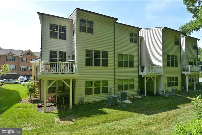 1545 Rabbit Hollow Place Silver Spring, MD 20906 - Photo 4 of 28 3 level bumpout with private deck