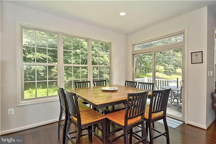 1545 Rabbit Hollow Place Silver Spring, MD 20906 - Photo 9 of 28 Breakfast area