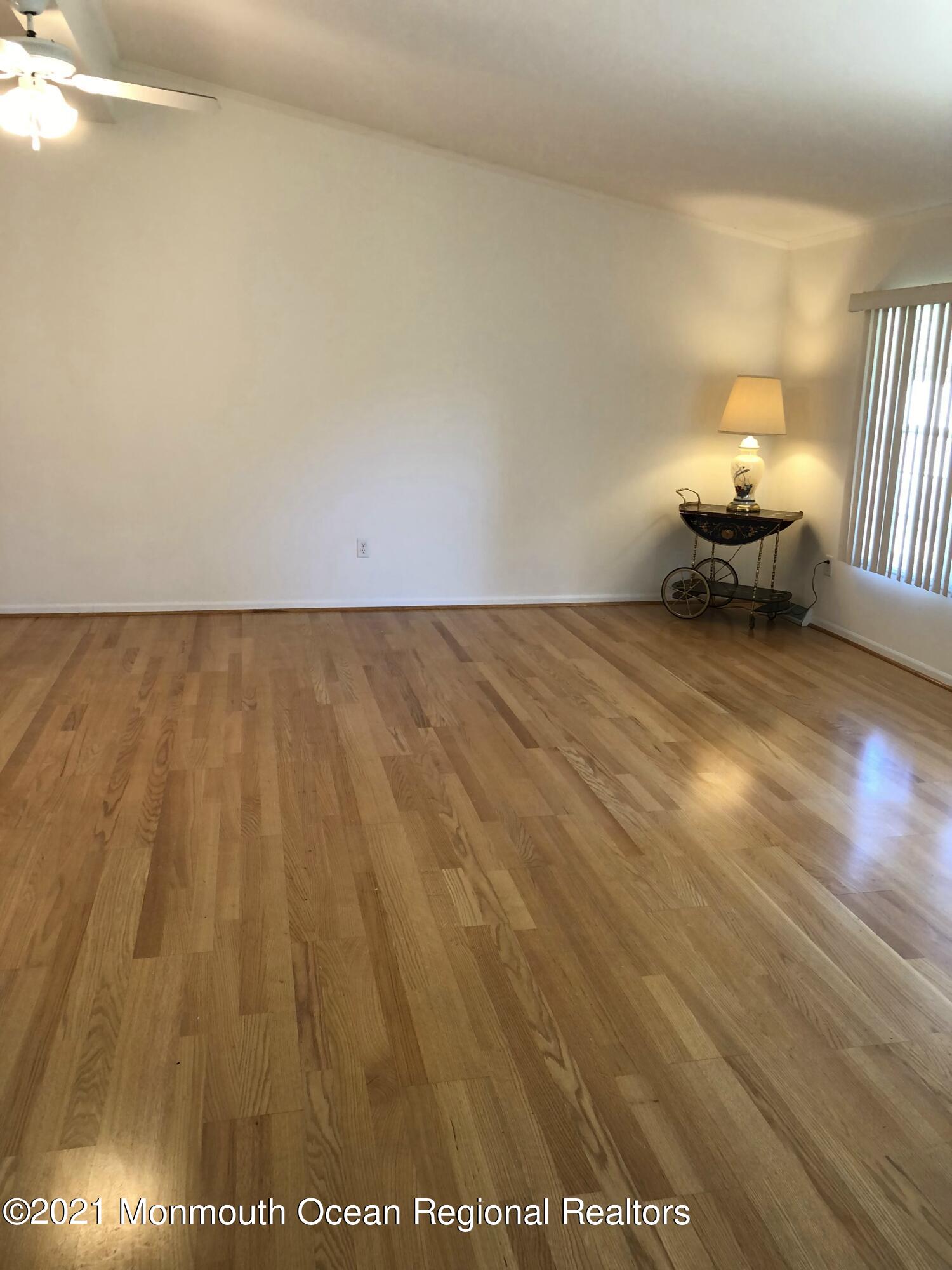 408 Woody Road Freehold, NJ 07728 - Photo 7 of 32 IMG_6123