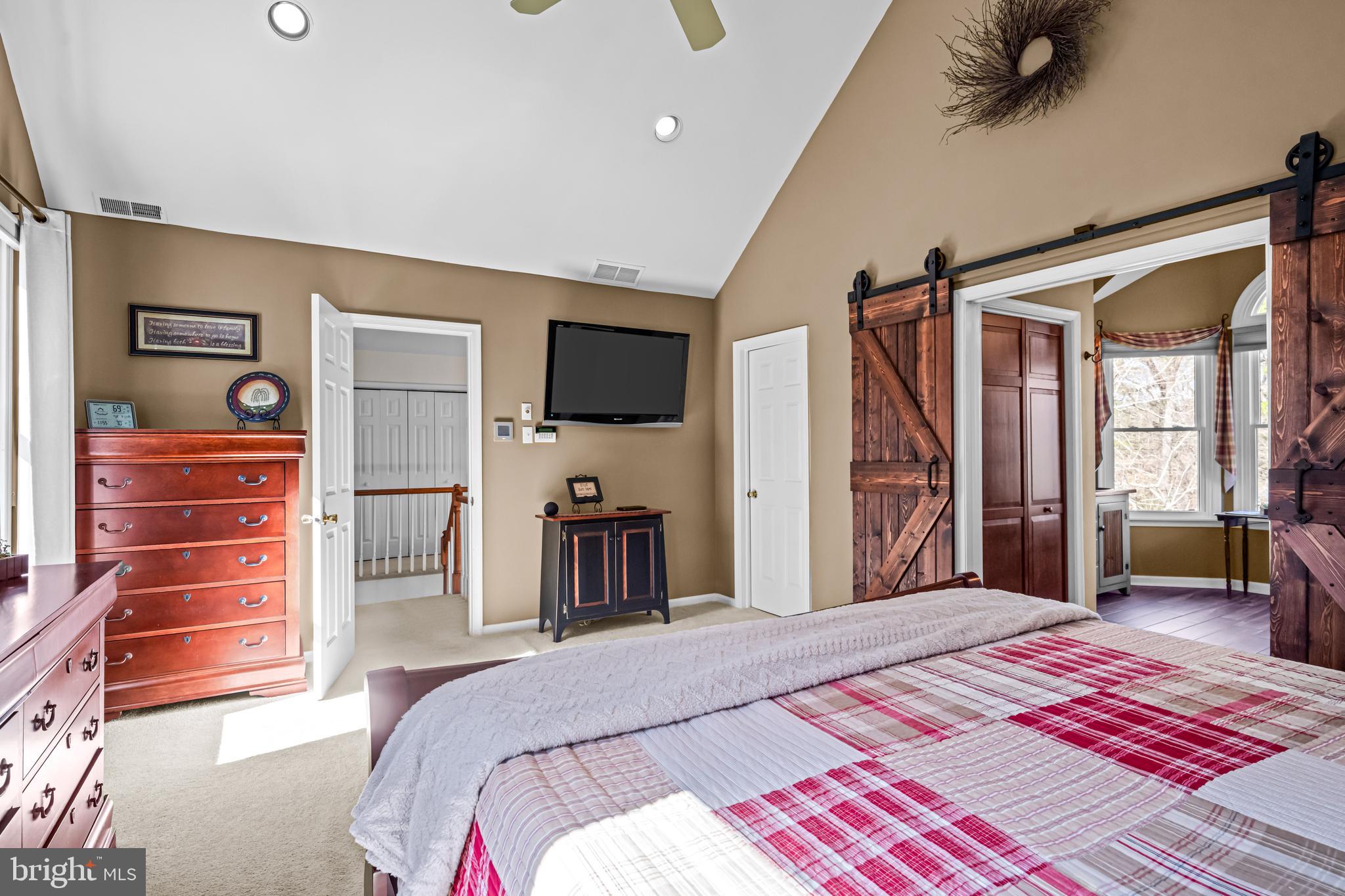 320 McKendimen Road Medford, NJ 08055 - Photo 27 of 81 Vaulted ceiling, walk in closet