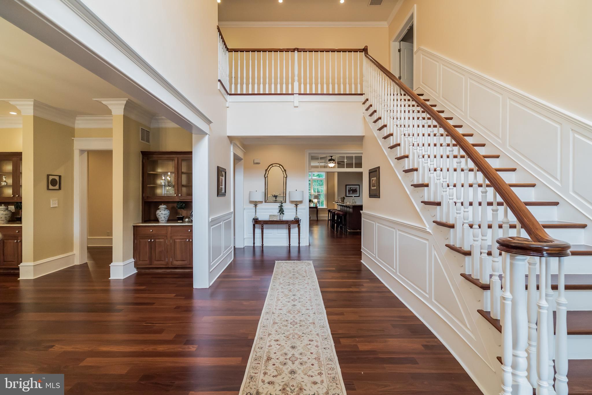 9 Sugarbrook Road Malvern, PA 19355 - Photo 6 of 48 Grand entry way.