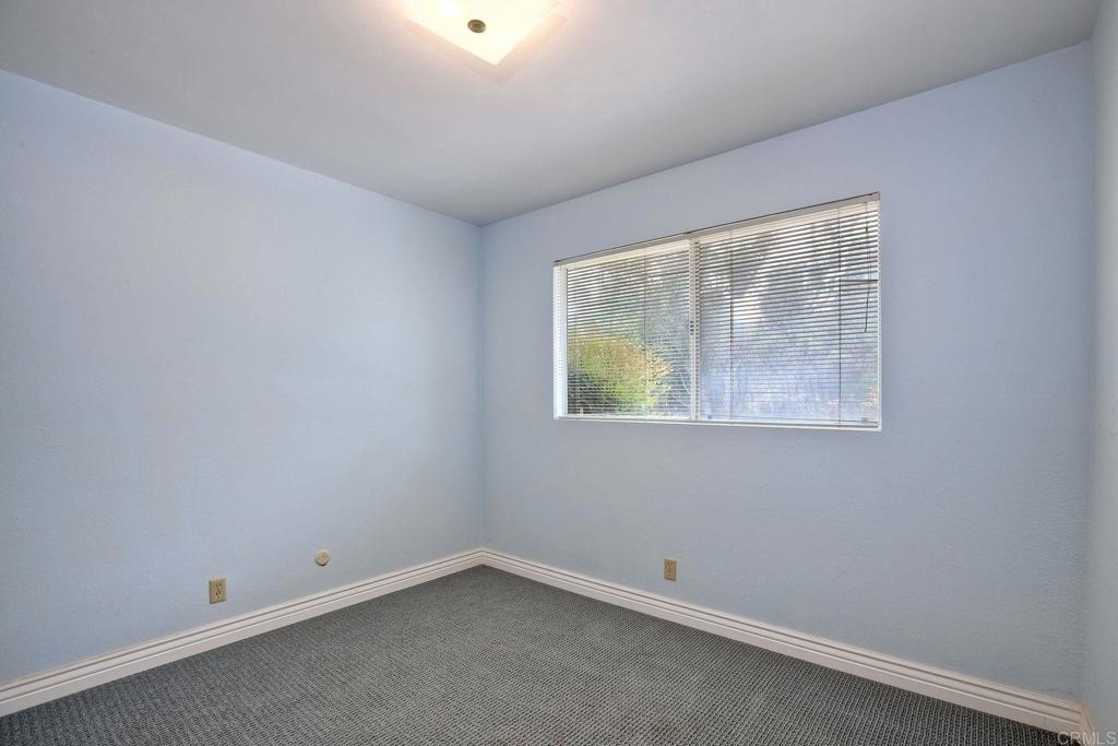 548 Taylor Street Vista, CA 92084 - Photo 37 of 74 an empty room with a window