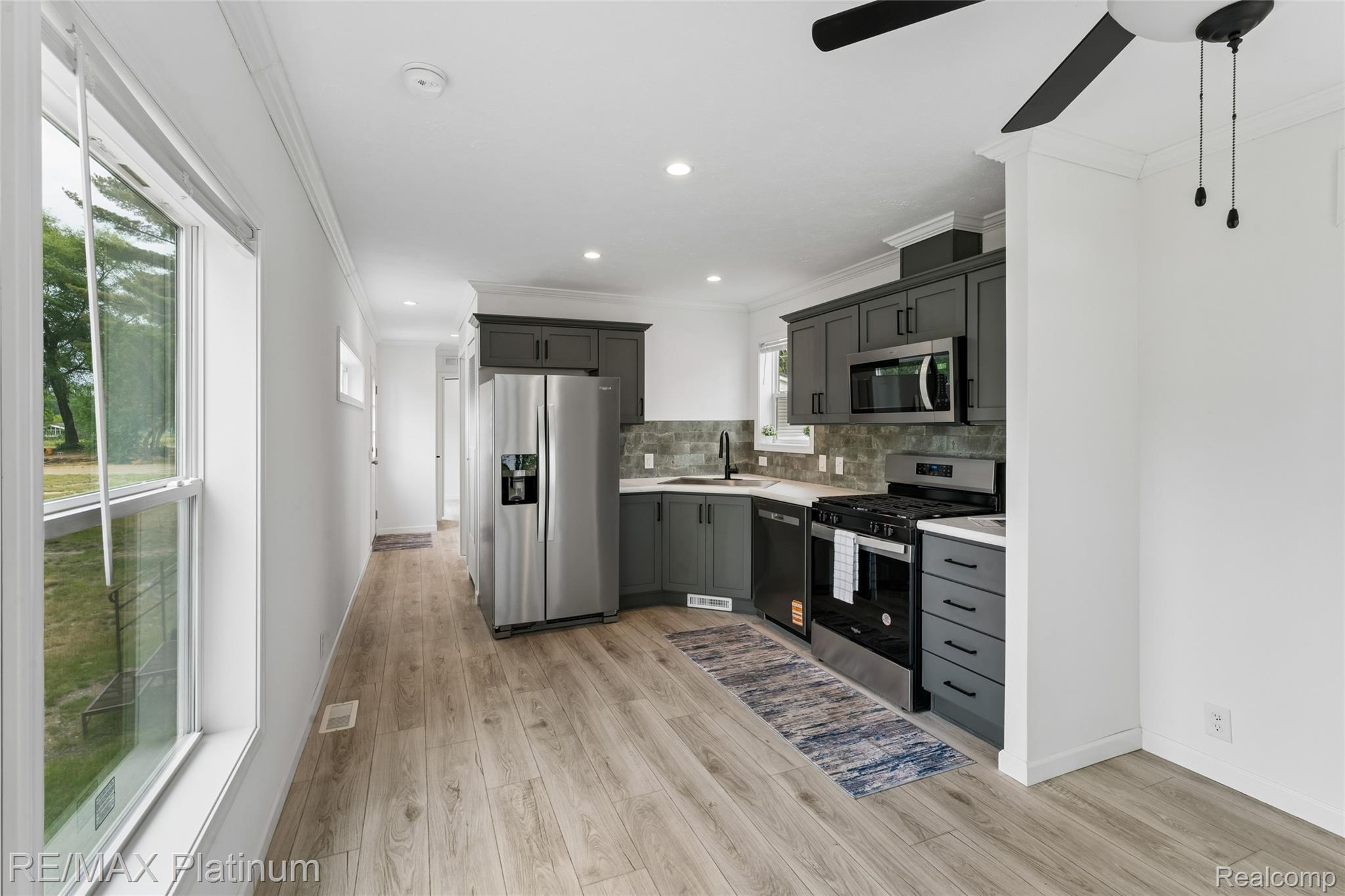 17 Sunset Lane Fenton, MI 48430 - Photo 4 of 19 PLR 17-4.jpg
