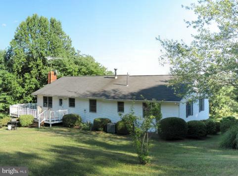 5398 Pond Mountain Road Broad Run, VA 20137 - Photo 21 of 22 Exterior (Rear)