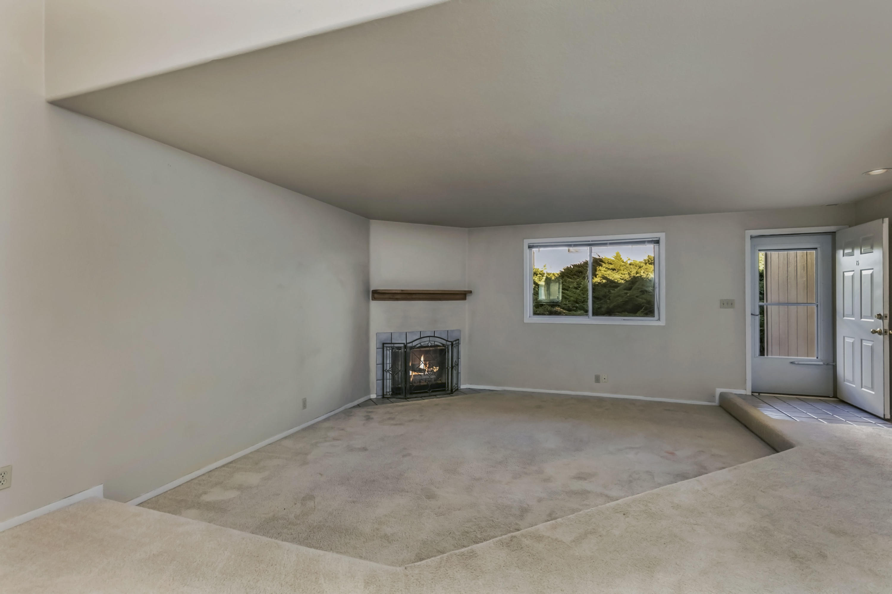 1050 NE Butler Market Rd._020