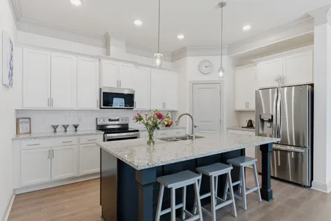 $529,500 | 3030 Wiltshire Park Place, Hermitage, TN 37076