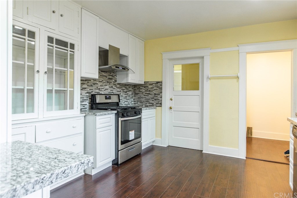 6770 Palm Avenue Riverside, CA 92506 - Photo 2 of 27