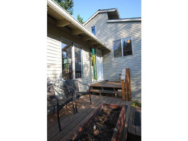 9507 Southwest 54th Avenue Portland, OR 97219 - Photo 2 of 15 Gallery Image 2