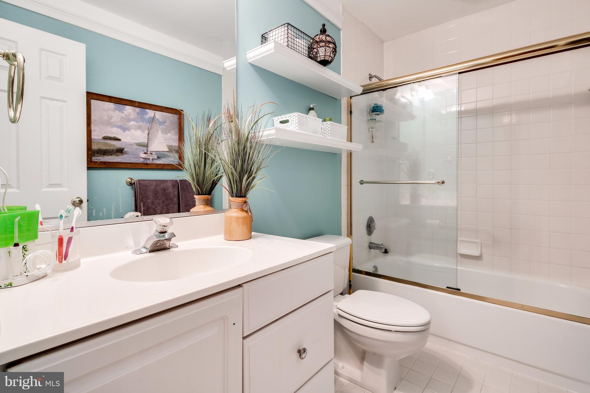 8368 Kings Heights Road Ellicott City, MD 21043 - Photo 22 of 28 Bath
