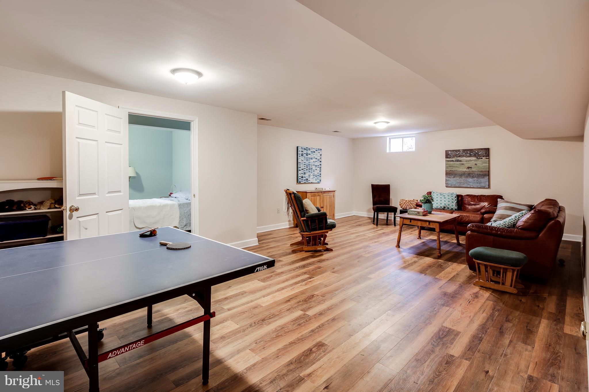 8368 Kings Heights Road Ellicott City, MD 21043 - Photo 23 of 28 Basement