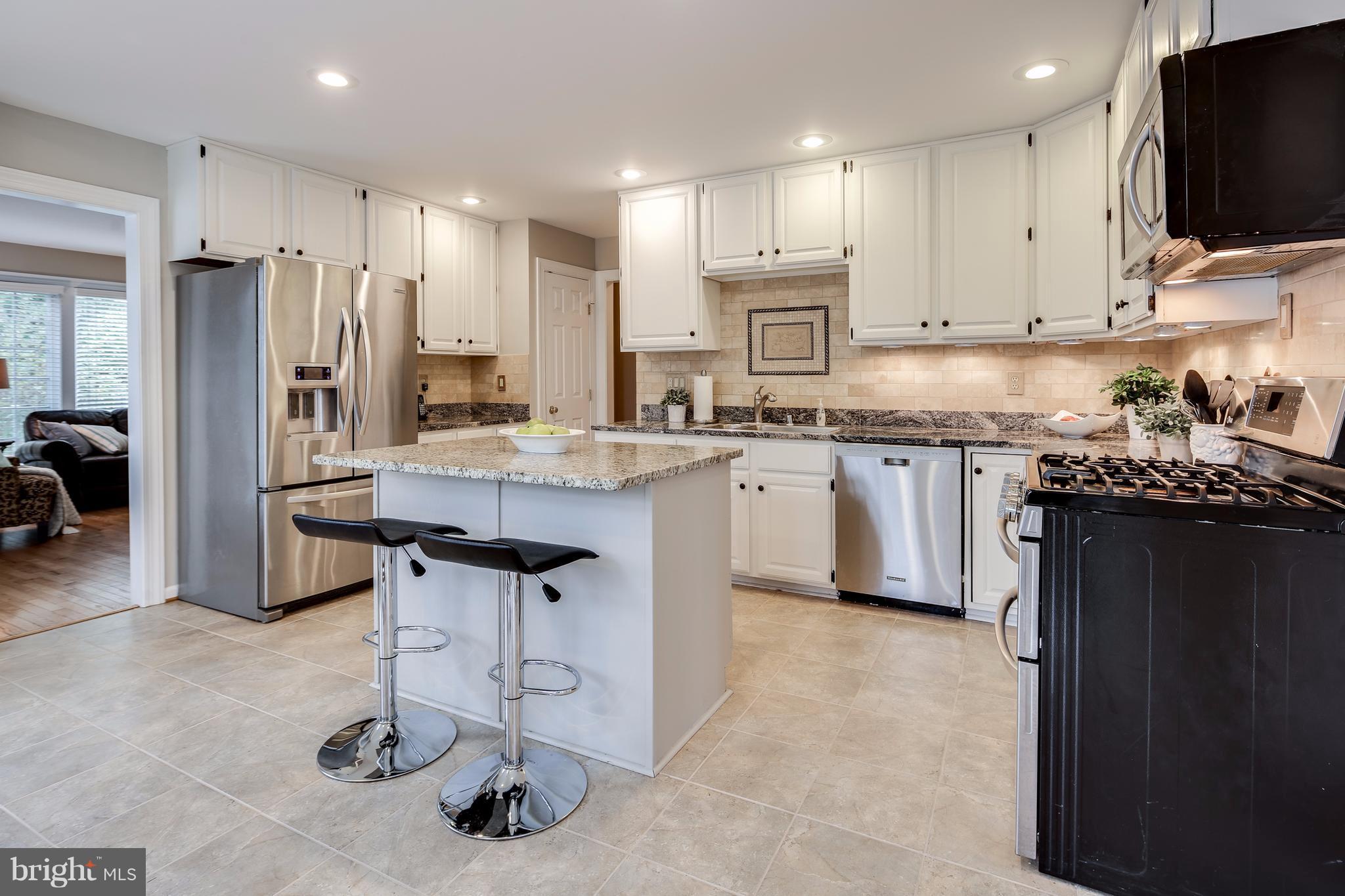 8368 Kings Heights Road Ellicott City, MD 21043 - Photo 7 of 28 Kitchen