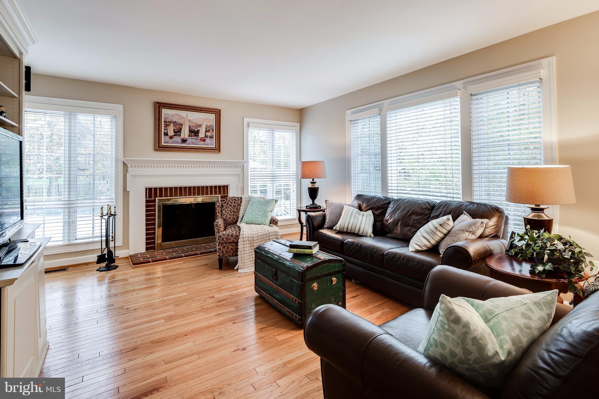 8368 Kings Heights Road Ellicott City, MD 21043 - Photo 10 of 28 Family Room