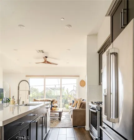 $4,800 | 285 Dockside Lane, San Pedro, CA 90731