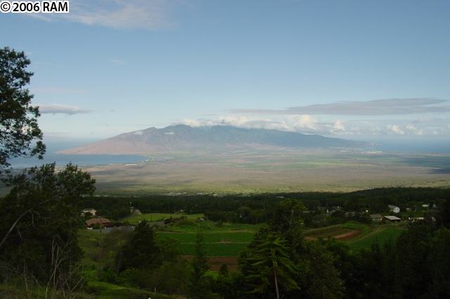 0 Koheo Road Kula, HI 96790 - Photo 3 of 20 a view of lake and mountain