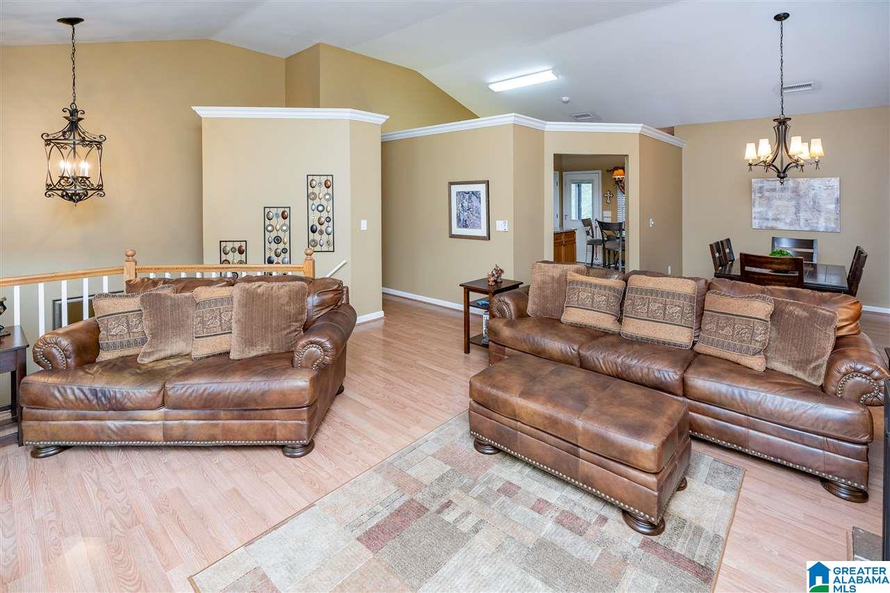 1350 Deer Trail Road Birmingham, AL 35226 - Photo 5 of 31