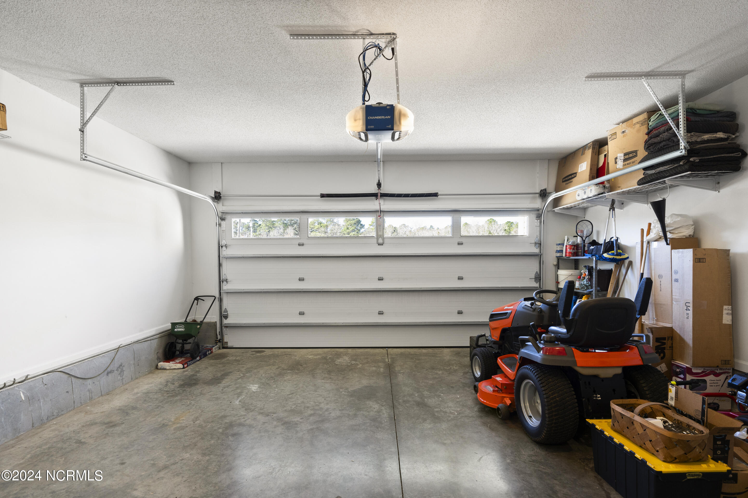 102 Burrell Lane Richlands, NC 28574 - Photo 40 of 43 Garage