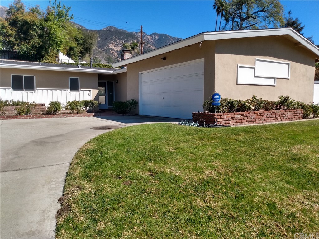 357 Parkman Street Altadena, CA 91001 - Photo 5 of 73