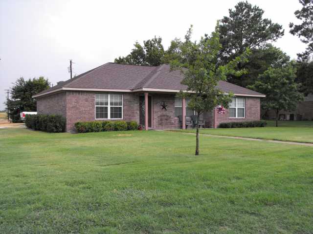 100 Robin Street Elgin, TX 78621 - Photo 1 of 1 Gallery Image 1