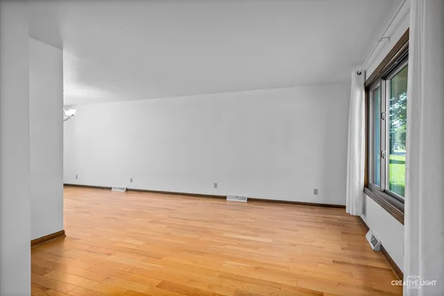 $3,200 | 13831 South Mallard Drive, Plainfield, IL 60544