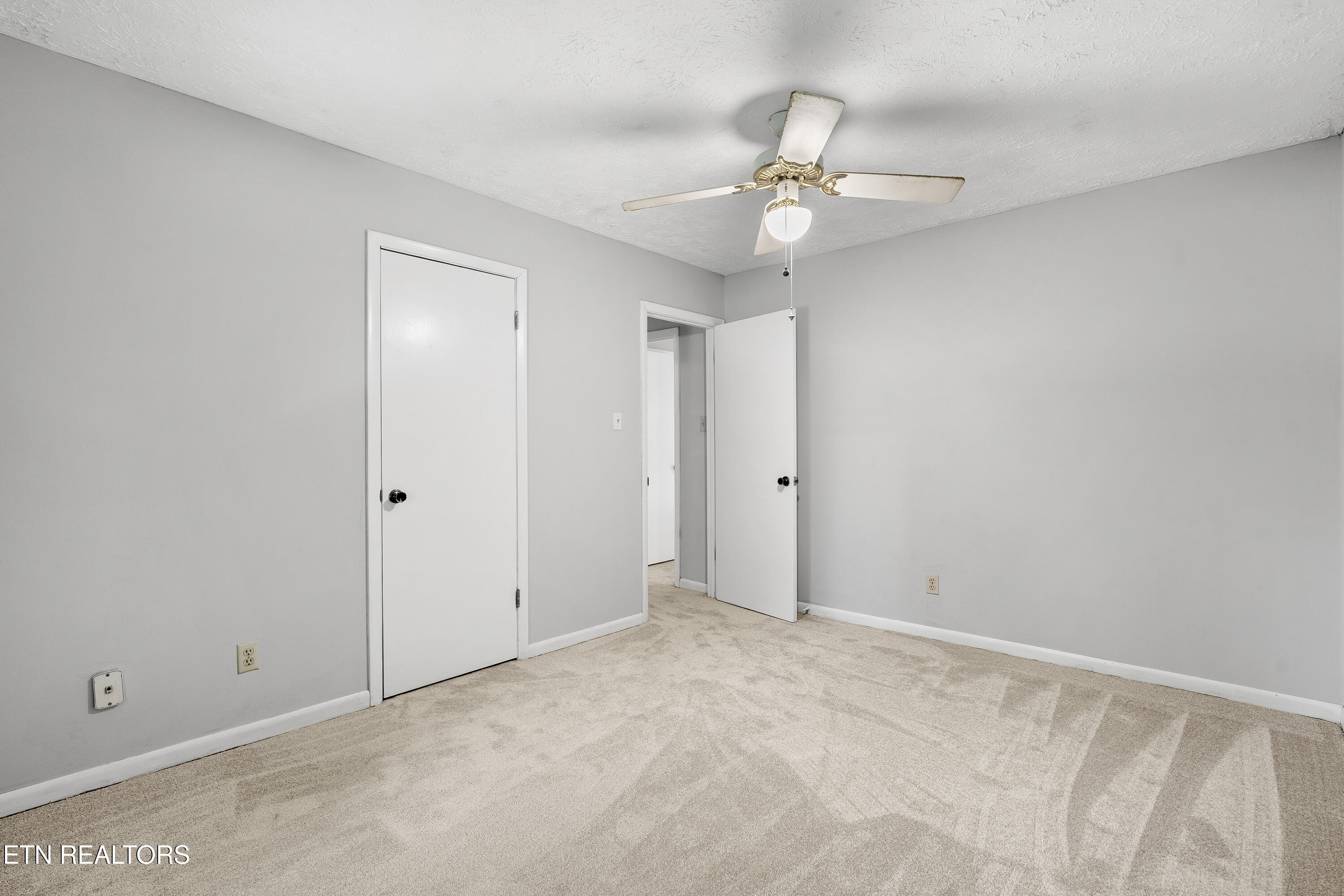 337 Oran Road Knoxville, TN 37934 - Photo 20 of 39 Bedroom 2
