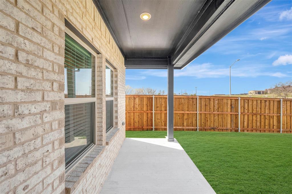 172 Summer Rain Way Newark, TX 76071 - Photo 24 of 35