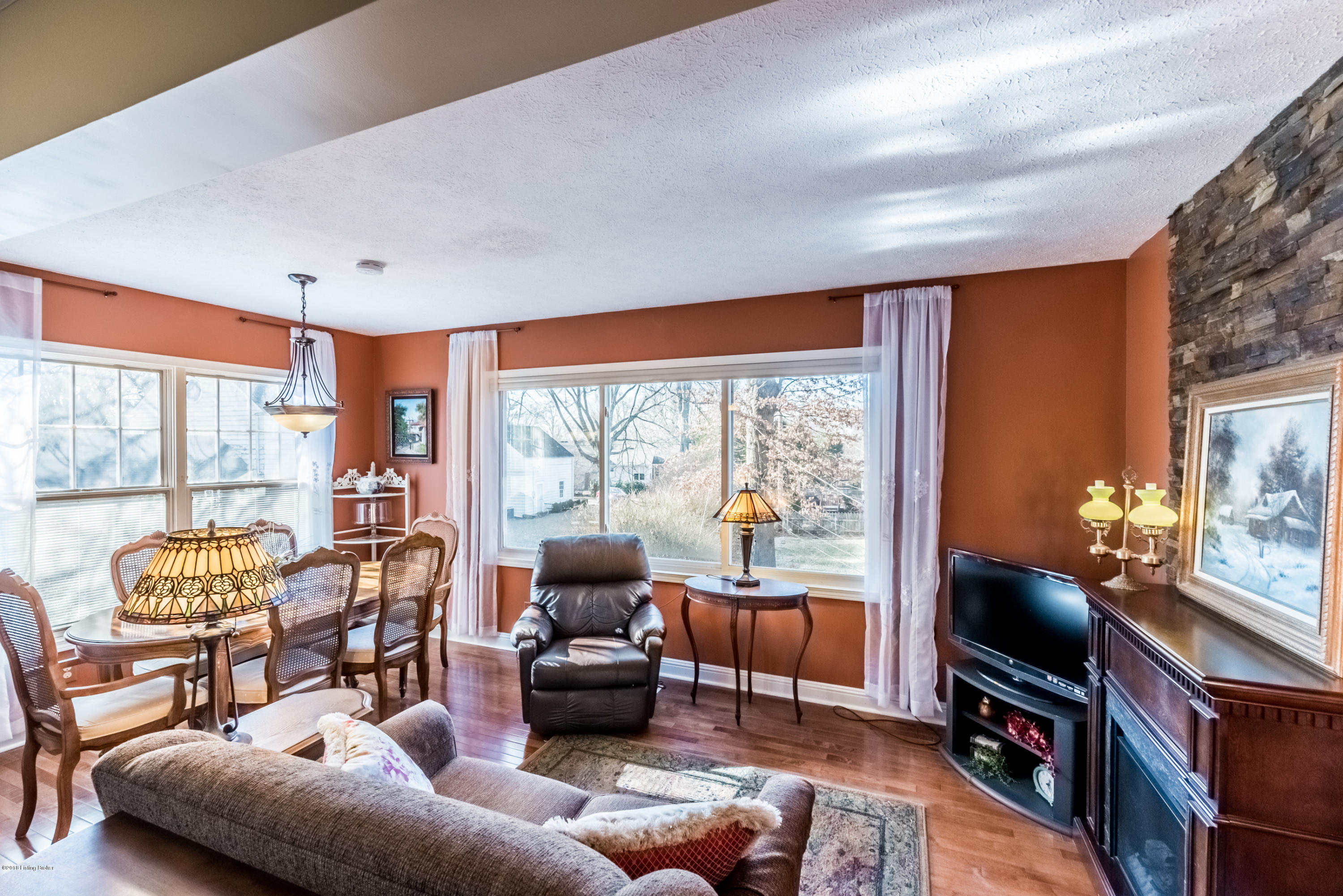 8810 Charing Cross Road Louisville, KY 40222 - Photo 38 of 47 8810 Charing Cross Rd Lville-38