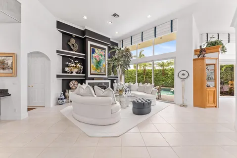 $1,900,000 | 6533 Somerset Circle, Boca Raton, FL 33496