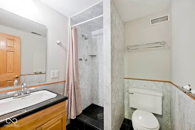 $439,000 | 3545 Whippoorwill Lake N Drive, Monrovia, IN 46157