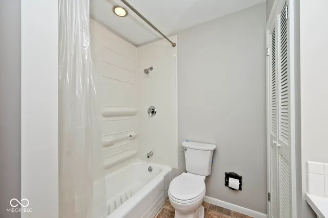 $439,000 | 3545 Whippoorwill Lake N Drive, Monrovia, IN 46157