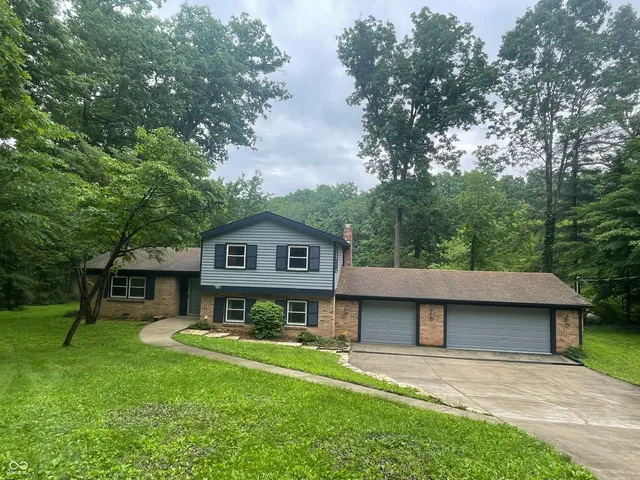 $439,000 | 3545 Whippoorwill Lake N Drive, Monrovia, IN 46157