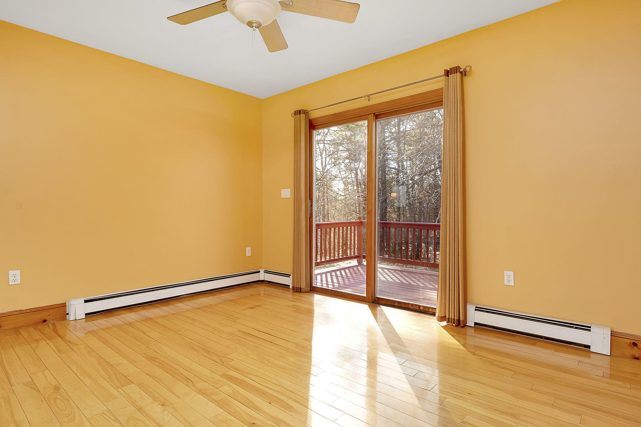 24 Old Mountain Road Cape Neddick, ME 03902 - Photo 10 of 25 15-web-or-mls-24OldMountain-20