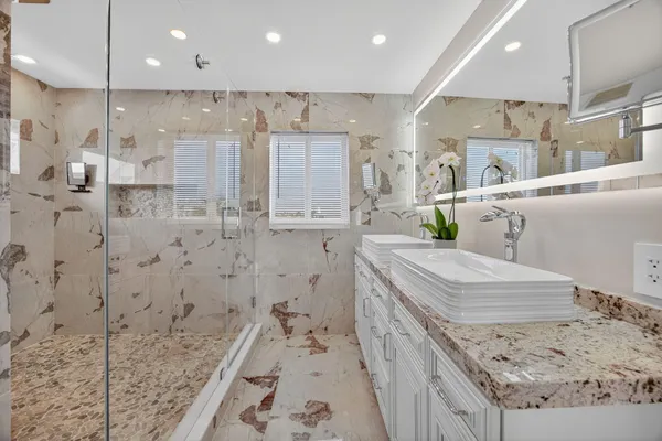 $1,900,000 | 27385 St Lucie Lane, Summerland Key, FL 33042