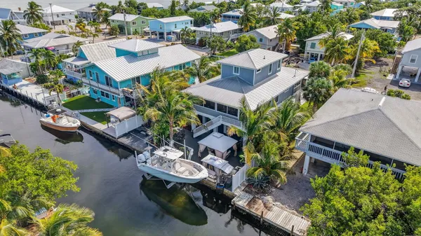$1,900,000 | 27385 St Lucie Lane, Summerland Key, FL 33042