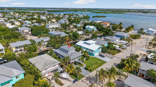 $1,900,000 | 27385 St Lucie Lane, Summerland Key, FL 33042
