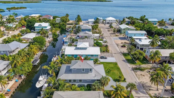 $1,900,000 | 27385 St Lucie Lane, Summerland Key, FL 33042