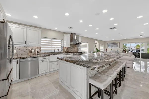 $1,900,000 | 27385 St Lucie Lane, Summerland Key, FL 33042