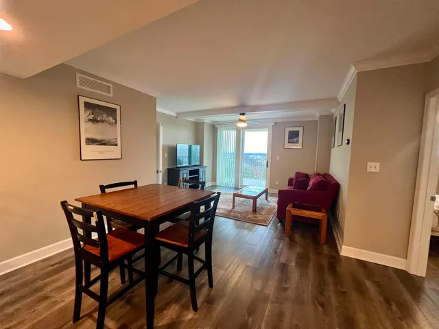 $2,700 | 300 South Duval Street, Unit 611, Tallahassee, FL 32301