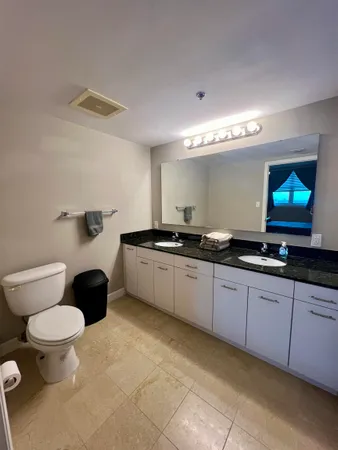 $2,700 | 300 South Duval Street, Unit 611, Tallahassee, FL 32301