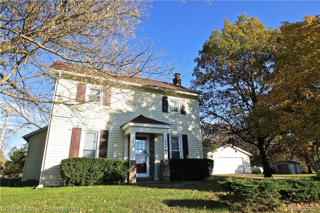 14487 Seymour Road Linden, MI 48451 - Photo 1 of 18 IMG_9564.JPG