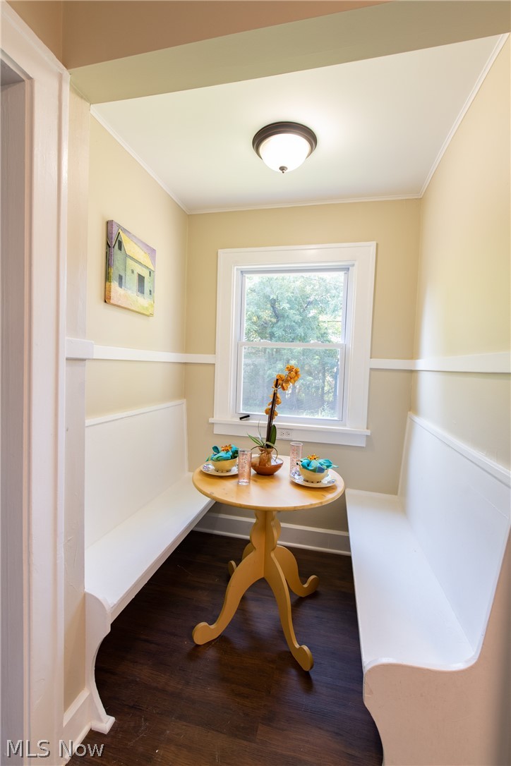 3380 Cedarbrook Road Cleveland, OH 44118 - Photo 18 of 29 Gallery Image 18