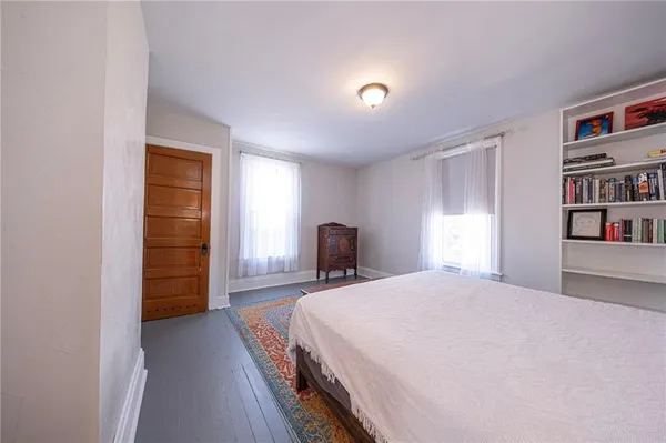 $1,800 | 520 Highland Avenue, Greensburg, PA 15601