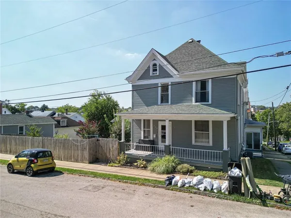 $1,800 | 520 Highland Avenue, Greensburg, PA 15601