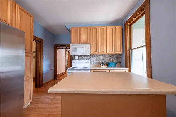 $1,800 | 520 Highland Avenue, Greensburg, PA 15601